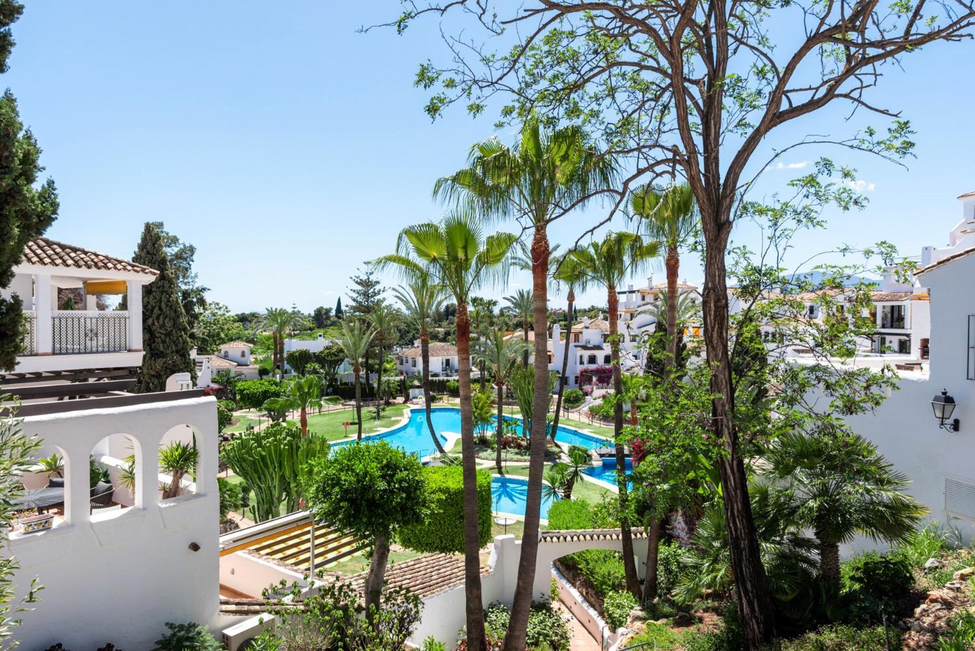 Beautiful Townhouse Apartment Marbella