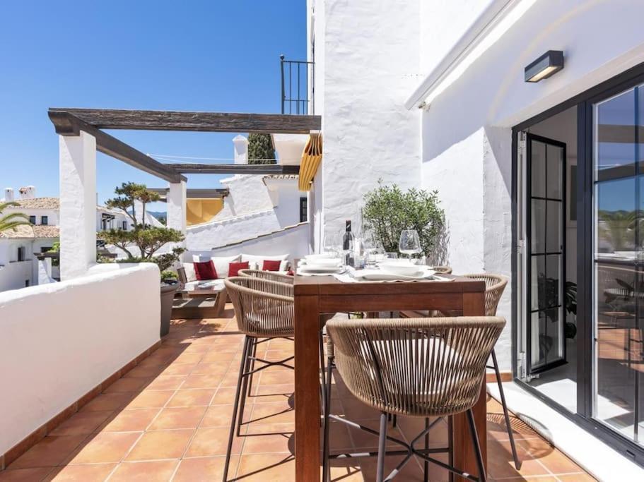 Beautiful Townhouse Apartment